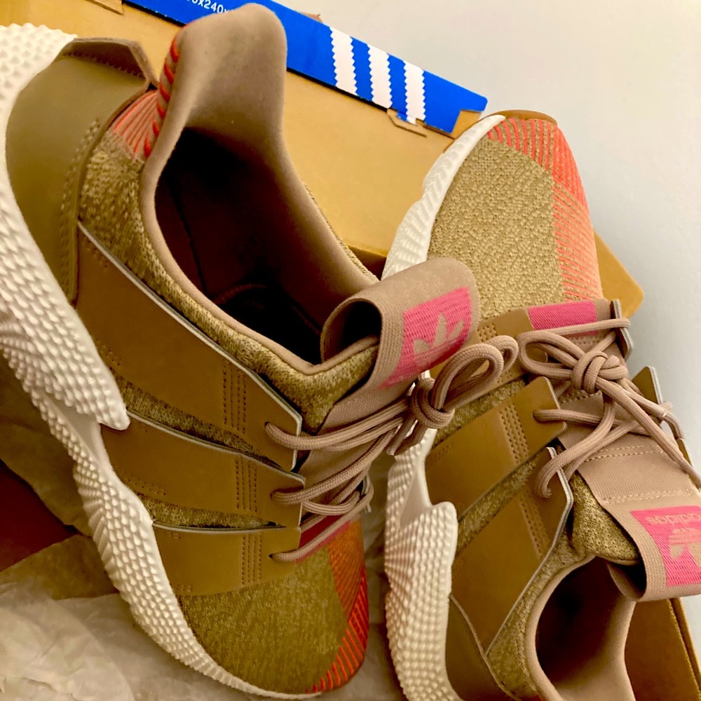 Adidas Prophere Trace Khaki/Chalk Pink